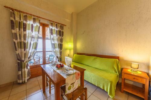 Aparthotel Grekis Beach Hotel And Apartments