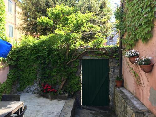 Montemarcello Holiday Home