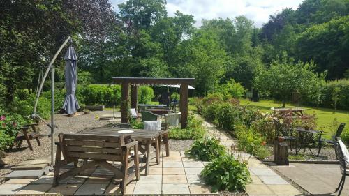 Bed & Breakfast Lowther House