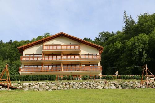 Hostal Panorama Pietrei Craiului