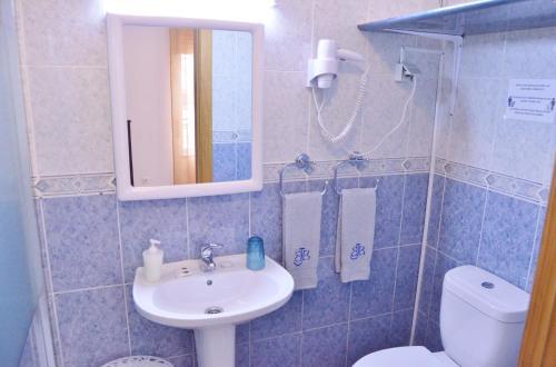 Hostal Bjb - Alojamentos