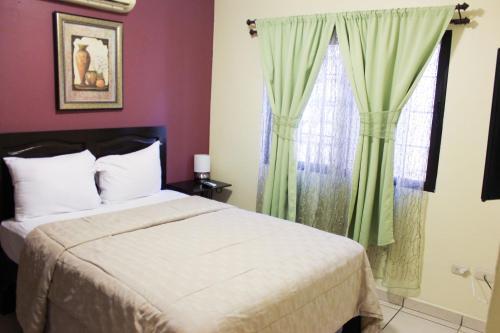 Dolphin Executives Hotel