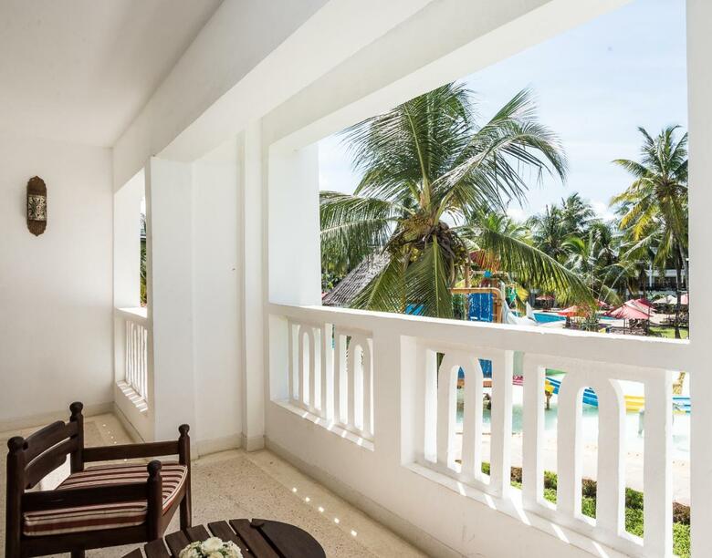 Hotel Prideinn Paradise Beach Resort, Convention Centre And Spa