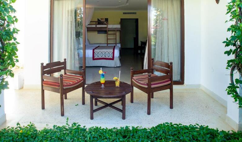 Hotel Prideinn Paradise Beach Resort, Convention Centre And Spa