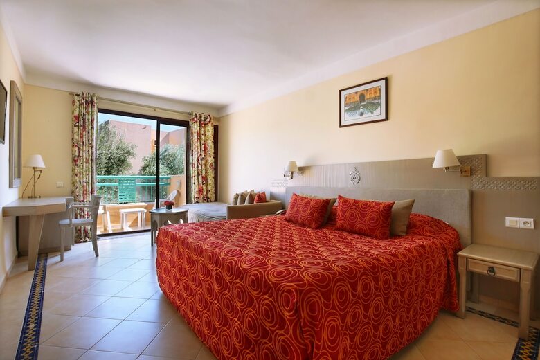 Hotel Valeria Madina Club
