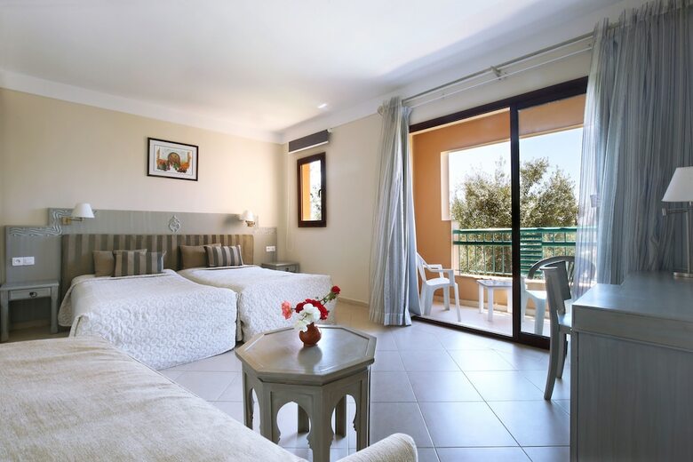 Hotel Valeria Madina Club