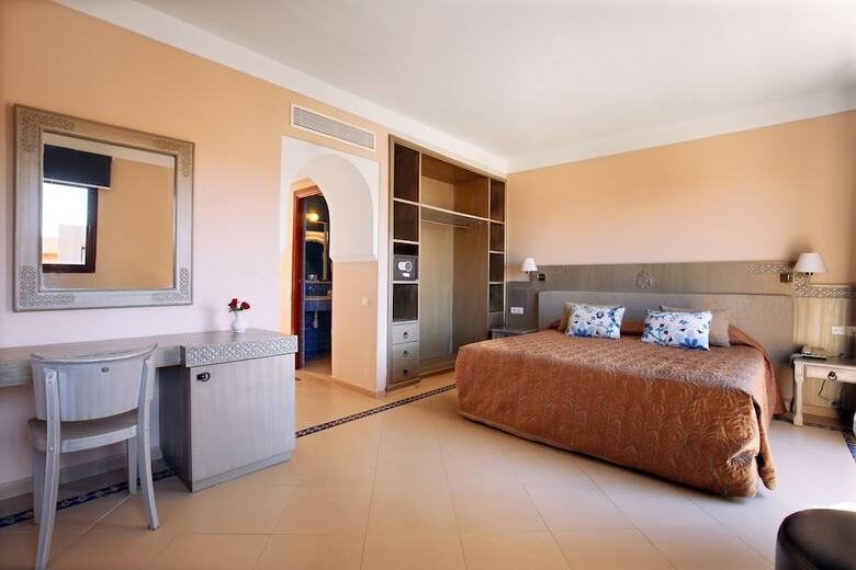 Hotel Valeria Madina Club