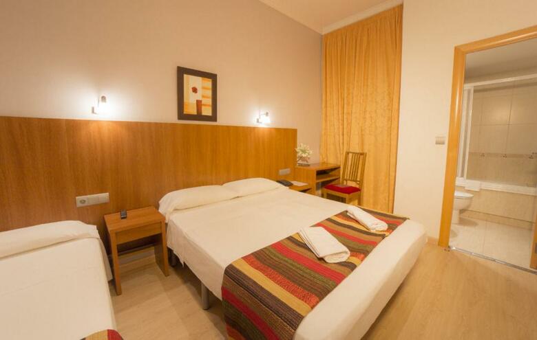 Hotel Ciudad Condal