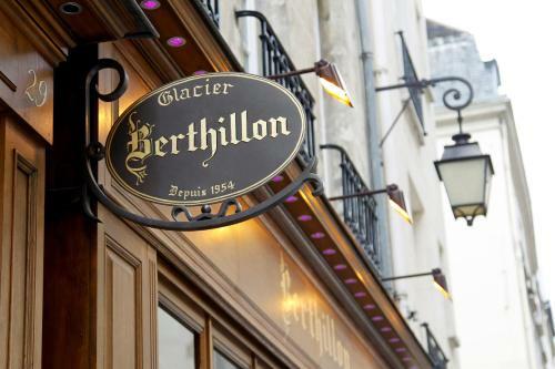 Hotel H�tel Des Deux-iles