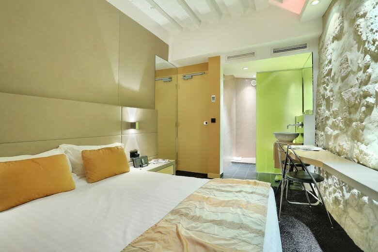 Hotel De Notre Dame