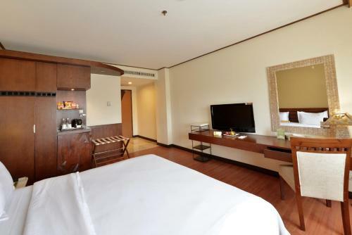 Banana Inn Hotel & Spa