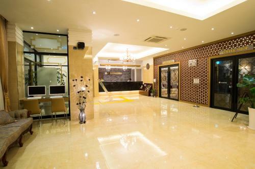 Pung Nam Tourist Hotel