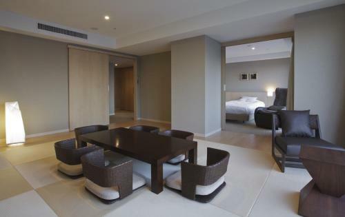 Hotel Atami Seaside Spa & Resort