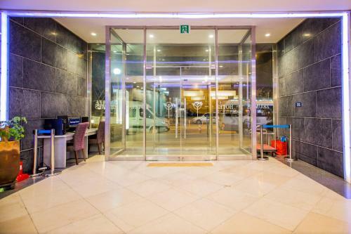 Hotel Zeumes Incheon Airport