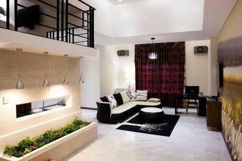 Polo Tourist Hotel