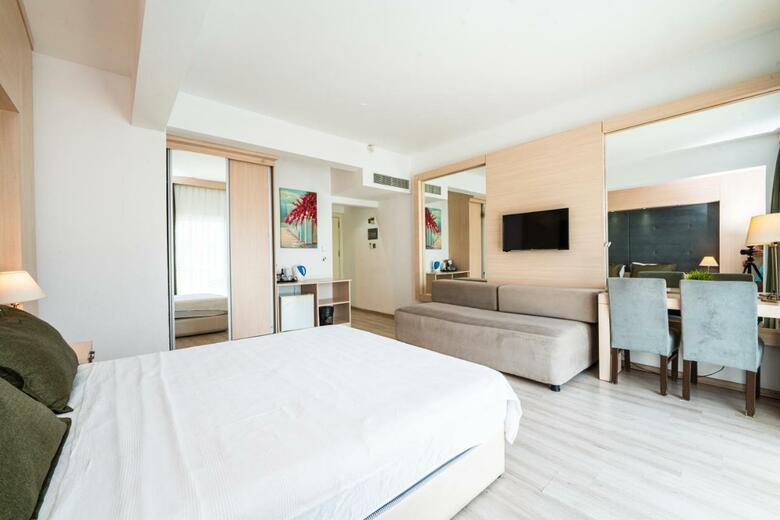 Hotel Manolya