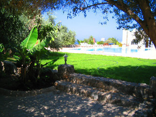 Hotel Bare Hill Holiday Village