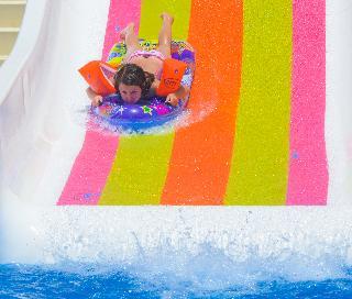 Hotel Riverside Garden Resort