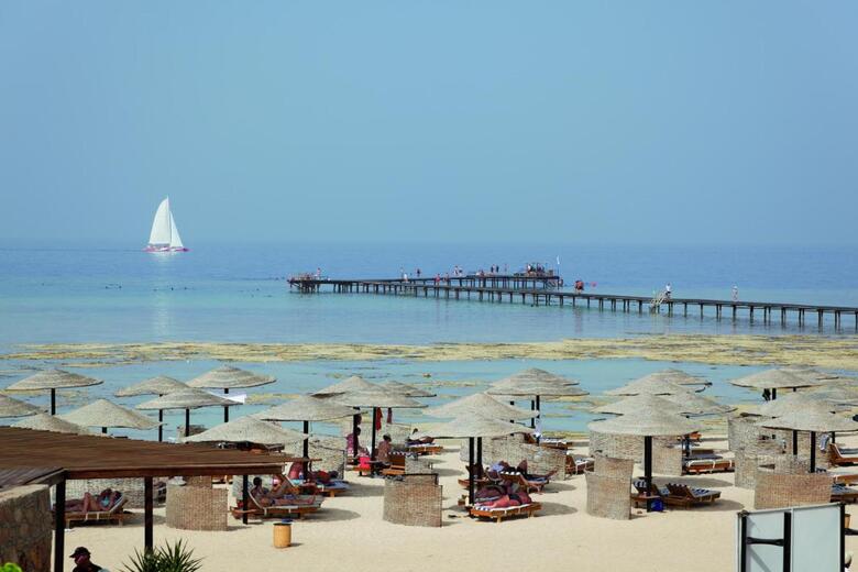 Hotel The Three Corners Fayrouz Plaza Beach Resort