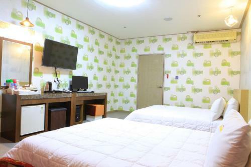Marina Motel Busan Station