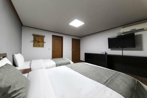 Major Hotel