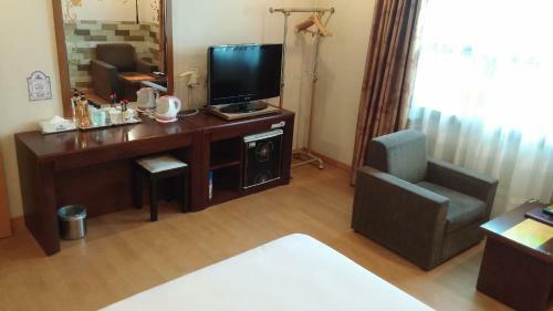Motel Jeju December Hotel