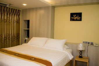Hotel Mila Noa