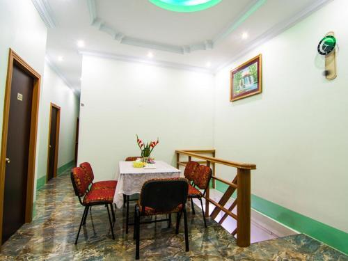 Hostal Royal Star Guest House