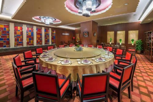 Beijing Kuntai Royal Hotel