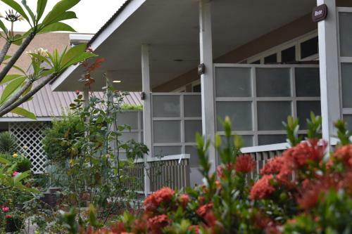 Paradise Hotel Nyaung Shwe
