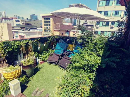 Hostal Urbanwood Guesthouse