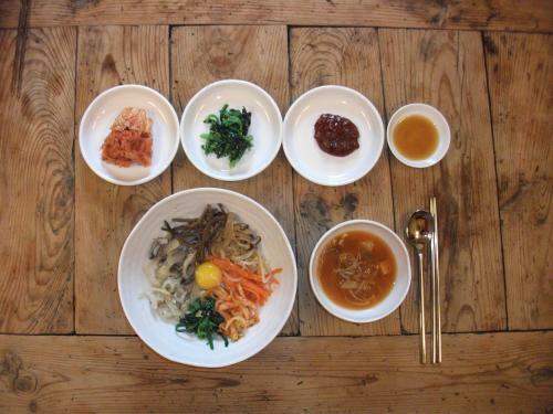 Hostal Sarangchae Hanok Guesthouse