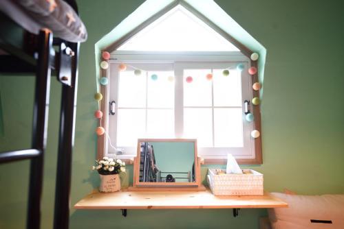 The One Hostel Hongdae In Seoul