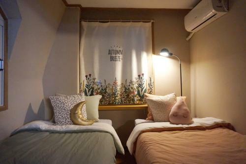 The One Hostel Hongdae In Seoul
