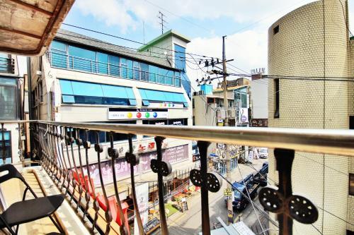 The One Hostel Hongdae In Seoul