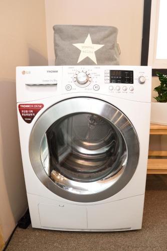 The One Hostel Hongdae In Seoul