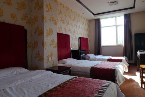 Posada Ming Courtyard