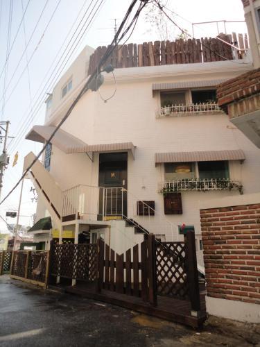 Hostal Xeromine Guesthouse Itaewon