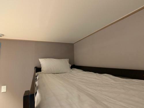 Hostal J-honor Guesthouse