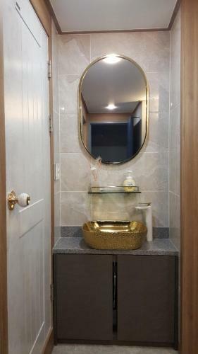 Hostal J-honor Guesthouse