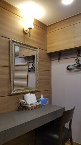 Hostal J-honor Guesthouse