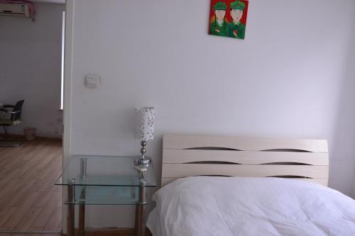 Zhongguancun Daocaoren Apartment