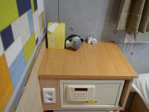 Hostal D.h Sinchon Guesthouse