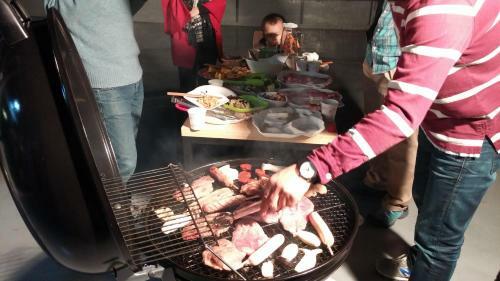 Hostal D.h Sinchon Guesthouse
