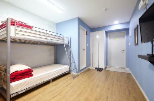 Hostal Red Guesthouse