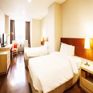 Ramada Hotel & Suites Seoul Namdaemun
