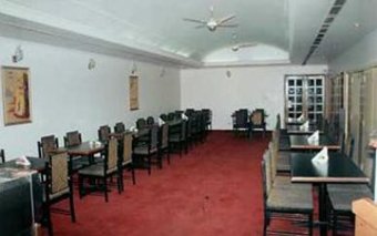 Hotel Maharani Plaza