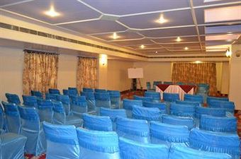 Hotel Maharani Plaza