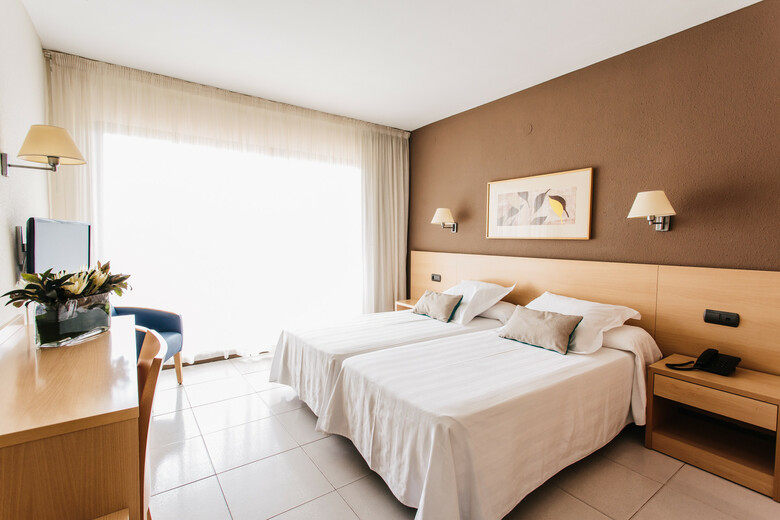 Hotel Almirante