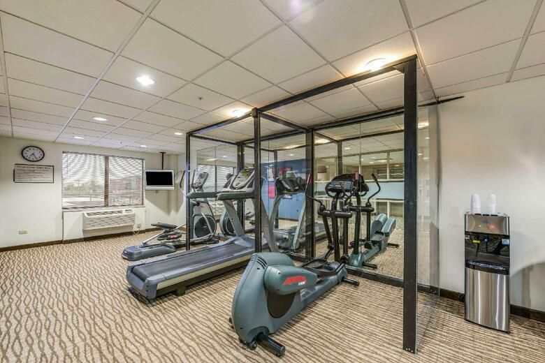 Hotel Comfort Suites O`hare Airport